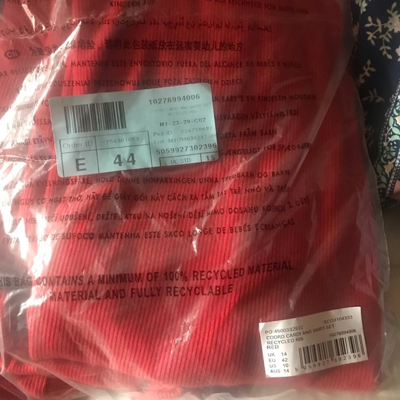 ❌ SOLD ❌ Missguided-NEW-Recycled Rib Red Cardigan & Midi Skirt Set Size 10 - Picture 14 of 15